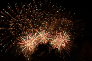 340 зарядов расцветят небо в День Победы над Белогорском Автор: Владислав Костин, ИА IrkutskMedia