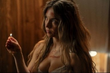 Скриншот из фильма Кадр из кинофильма &quotГорничная&quot (18+)