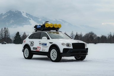 Bentley берет палатку. И все становится нелепо