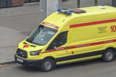 Изолировщик ООО &quotР-Строй&quot потерял равновесие во время работ на высоте Юлия Ожегова, ИА PriamurMedia