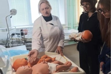 Будущее медицины: учащиеся районных школ области &quotпримерили&quot на себя роль медицинского работника пресс-служба правительства Амурской области