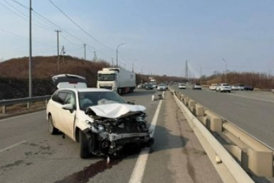 Женщина пострадала в ДТП на улице Бархатной во Владивостоке Пресс-служба УМВД России по Приморскому краю