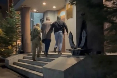 Адвоката из Владивостока задержали за посредничество во взяточничестве на 2 млн рублей пресс-служба Следкома Приморья
