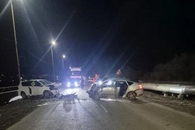 Женщина с тремя детьми в салоне устроила лобовое столкновение в нетрезвом виде на трассе в Приморье Пресс-служба УМВД России по Приморскому краю