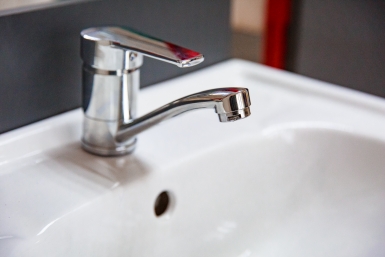 Россиян предупредили об опасности сырой воды из крана