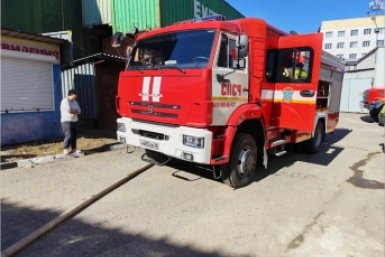 Пожарные ликвидировали возгорание в ТЦ Три кита в Благовещенске МЧС России по Амурской области