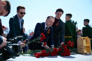Вице-спикер Госдумы от "Новых людей" Владислав Даванков: Нужно активнее привлекать производства в Амурскую область