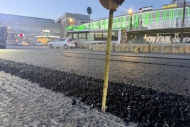 На площади Луговой во Владивостоке уложили асфальт пресс-служба администрации Владивостока
