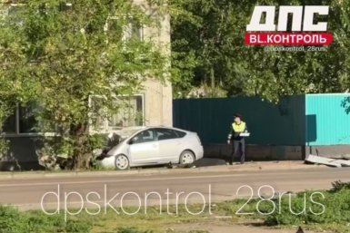 Авария с погибшими произошла ранним утром в Благовещенске
