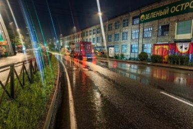 Toyota Aqua столкнулась с полуприцепом во Владивостоке Пресс-служба УМВД России по Приморскому краю