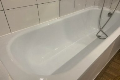 5 "кругляшек" в ванну — и она чиста до неприличия: хоть на выставку вези — ни налета, ни желтизны