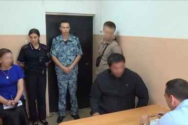 В Свободном судят мужчину за угрозы детям, нападение на соседа и поджог квартиры