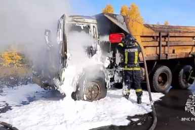 Грузовик горел в жилом районе Энергетик в Братске