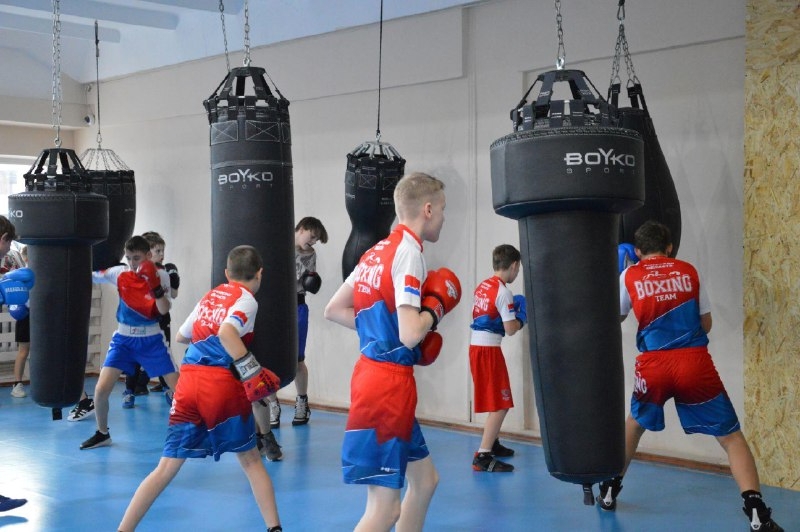 В новый спортивный зал переехали боксеры школы олимпийского резерва Министерство по физической культуре и спорту Амурской области