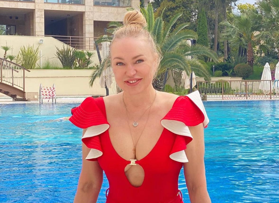 Алла Довлатова Фото из социальных сетей актрисы