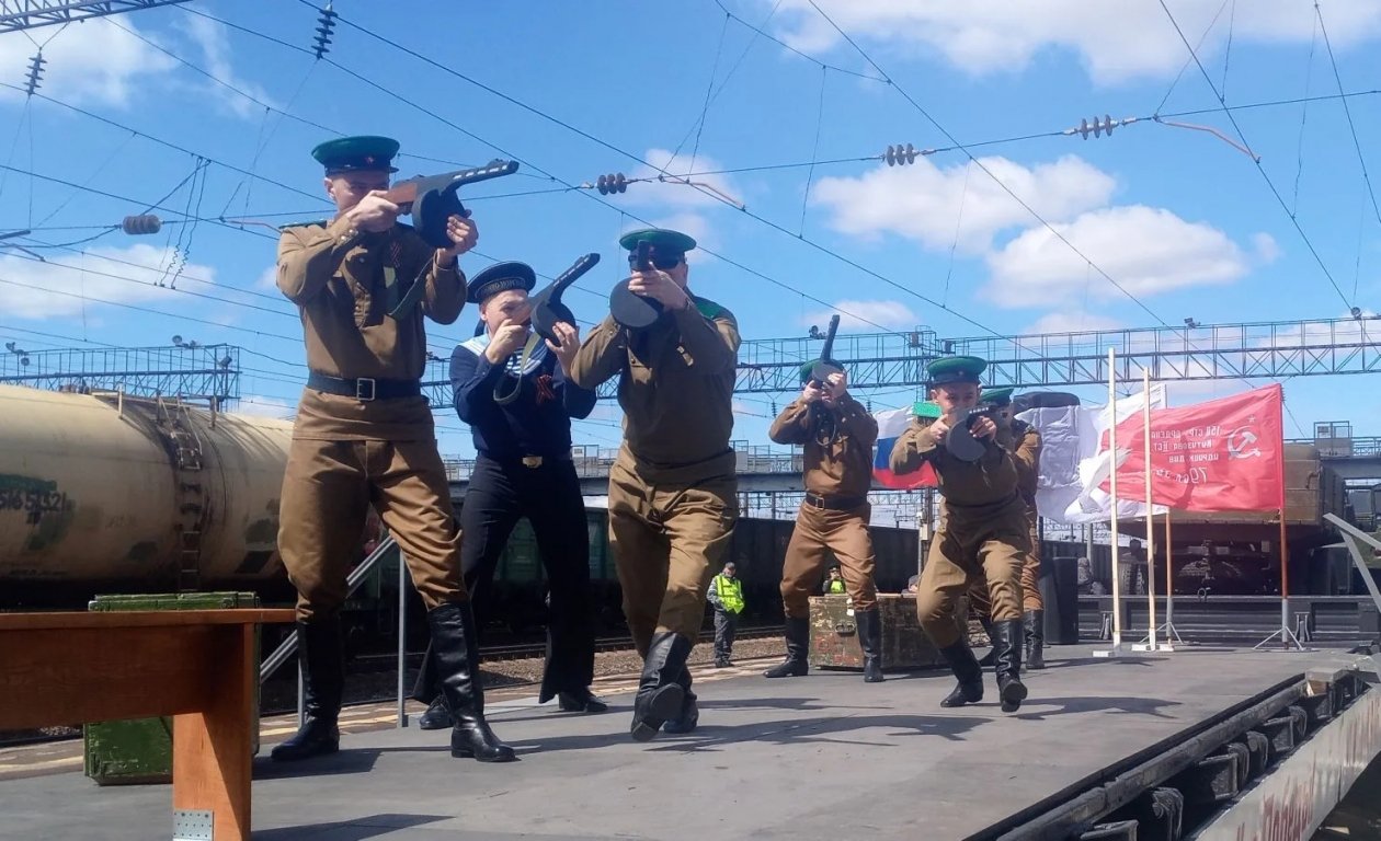 Ретропоезд &quotПобеда&quot пресс-службы ЗабЖД