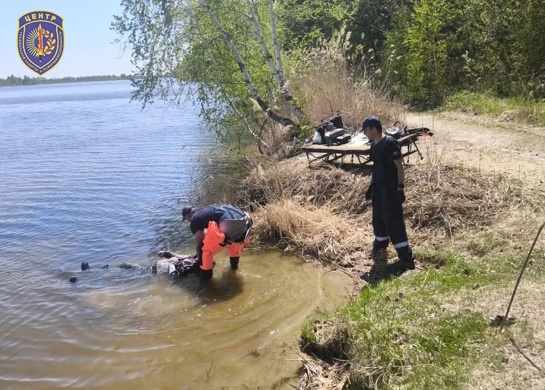 В Прядчино рыбаки нашли тело мужчины у воды Амурский центр ГЗ и ПБ