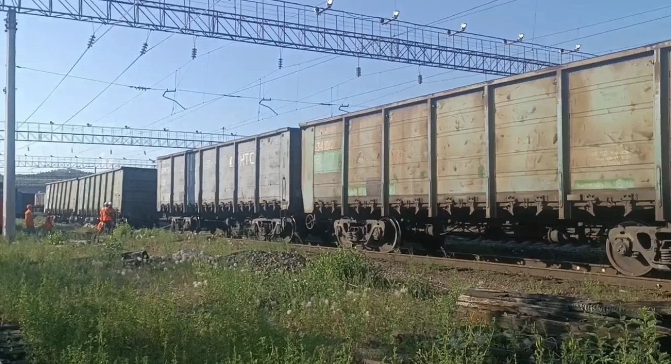 Вагоны с углем сошли с рельсов в Амурской области Восточное МСУТ СК России