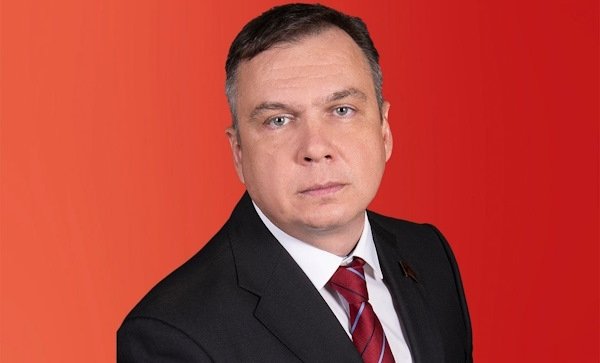 Первый секретарь Амурского обкома КПРФ Роман Кобызов сайт Амурского отделения КПРФ